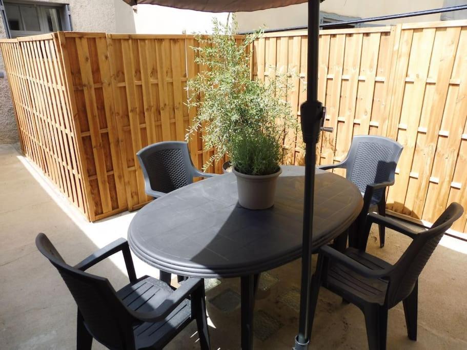 Appartement 4 Voyageurs Avec Terrasse - Wifi Carcassonne Eksteriør billede